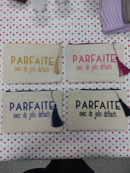 Pochette "Parfaite avec de jolis défauts"