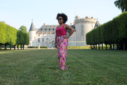 Pantalon Amalya - Fleurs tropicales fuchsia, violettes, orange et vertes